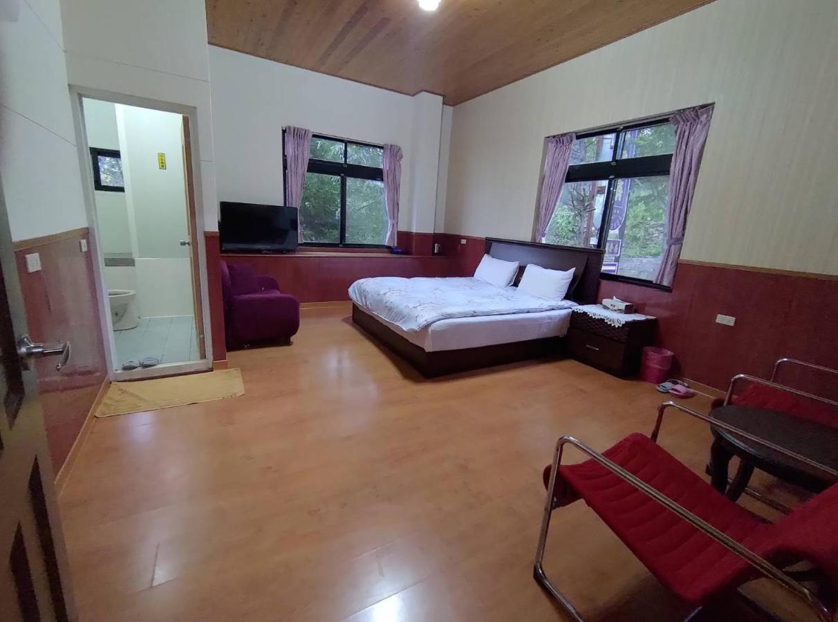 Lanting Yazhu B&B 런아이 외부 사진